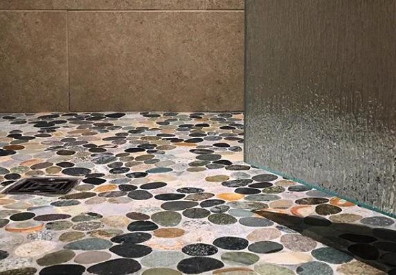 Level Pebble Java Grey Honed