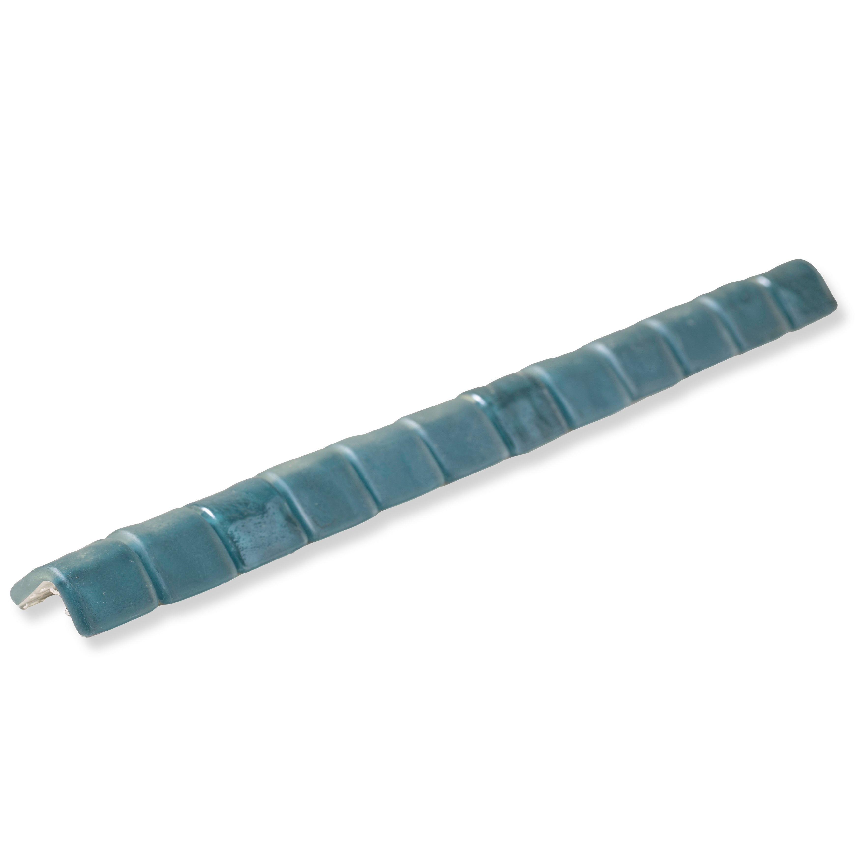 V Cap Strip Liquid Rock Lava