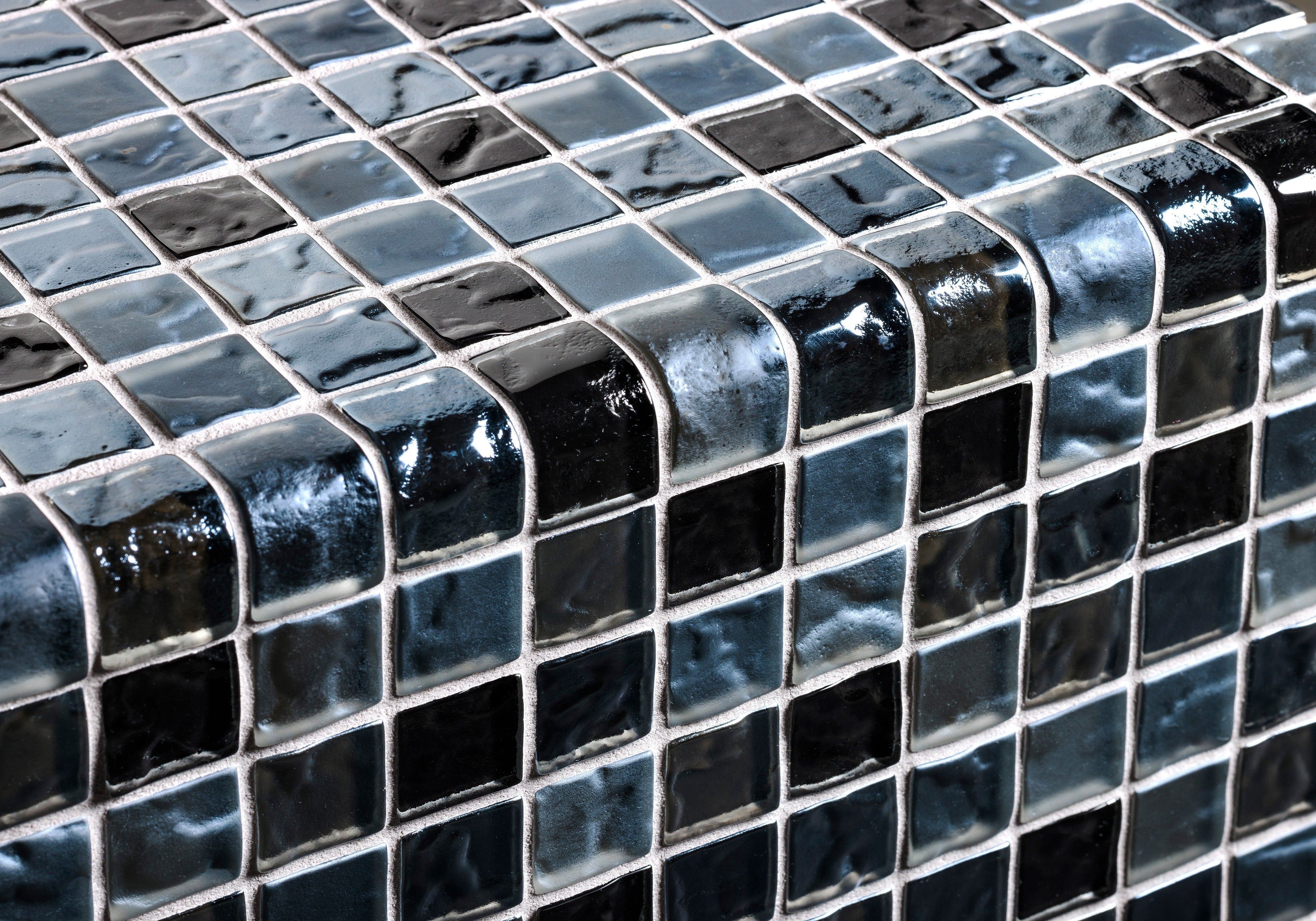 V Cap Strip Obsidian Shine Lava