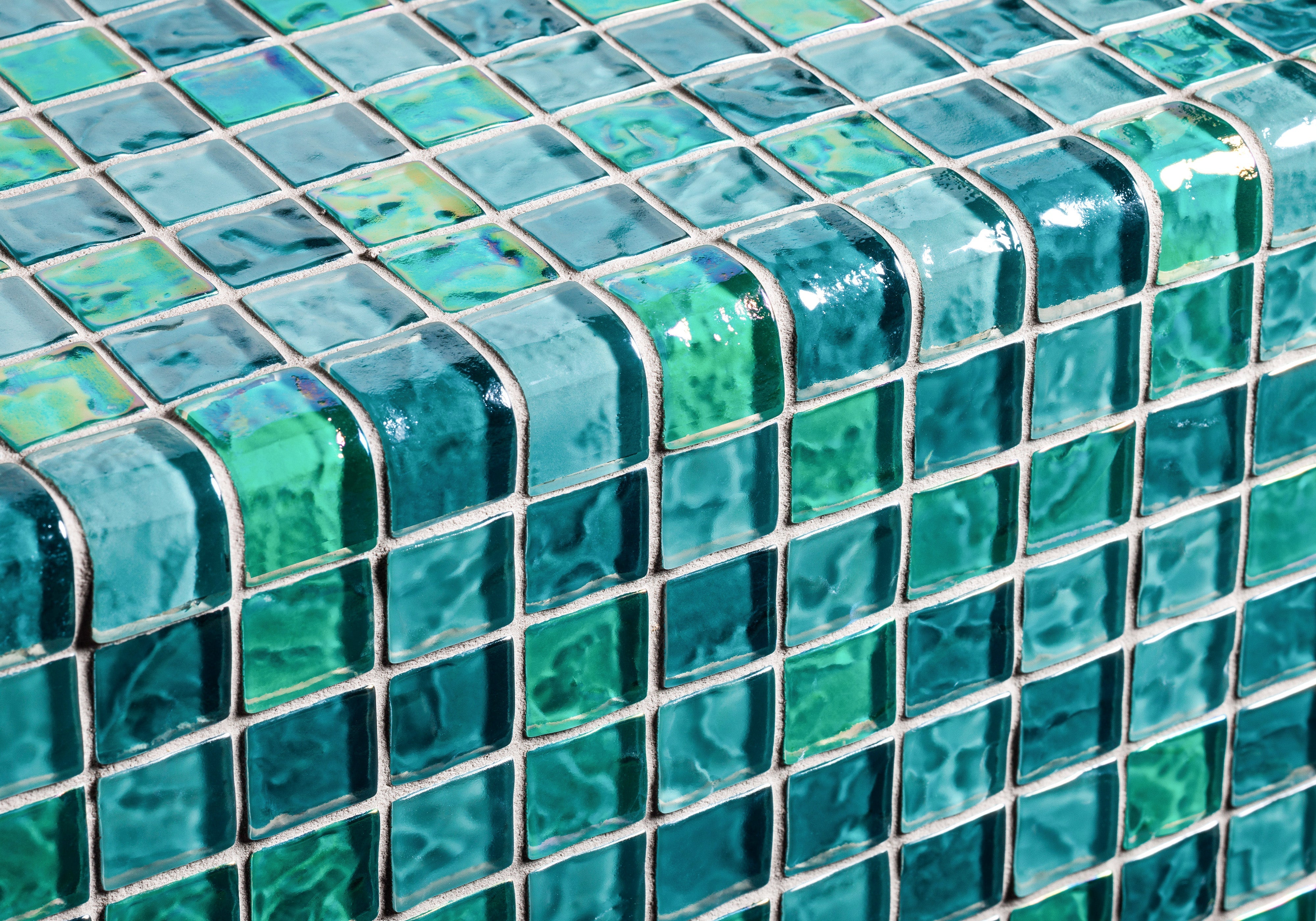 V Cap Strip Windward Bay Lava