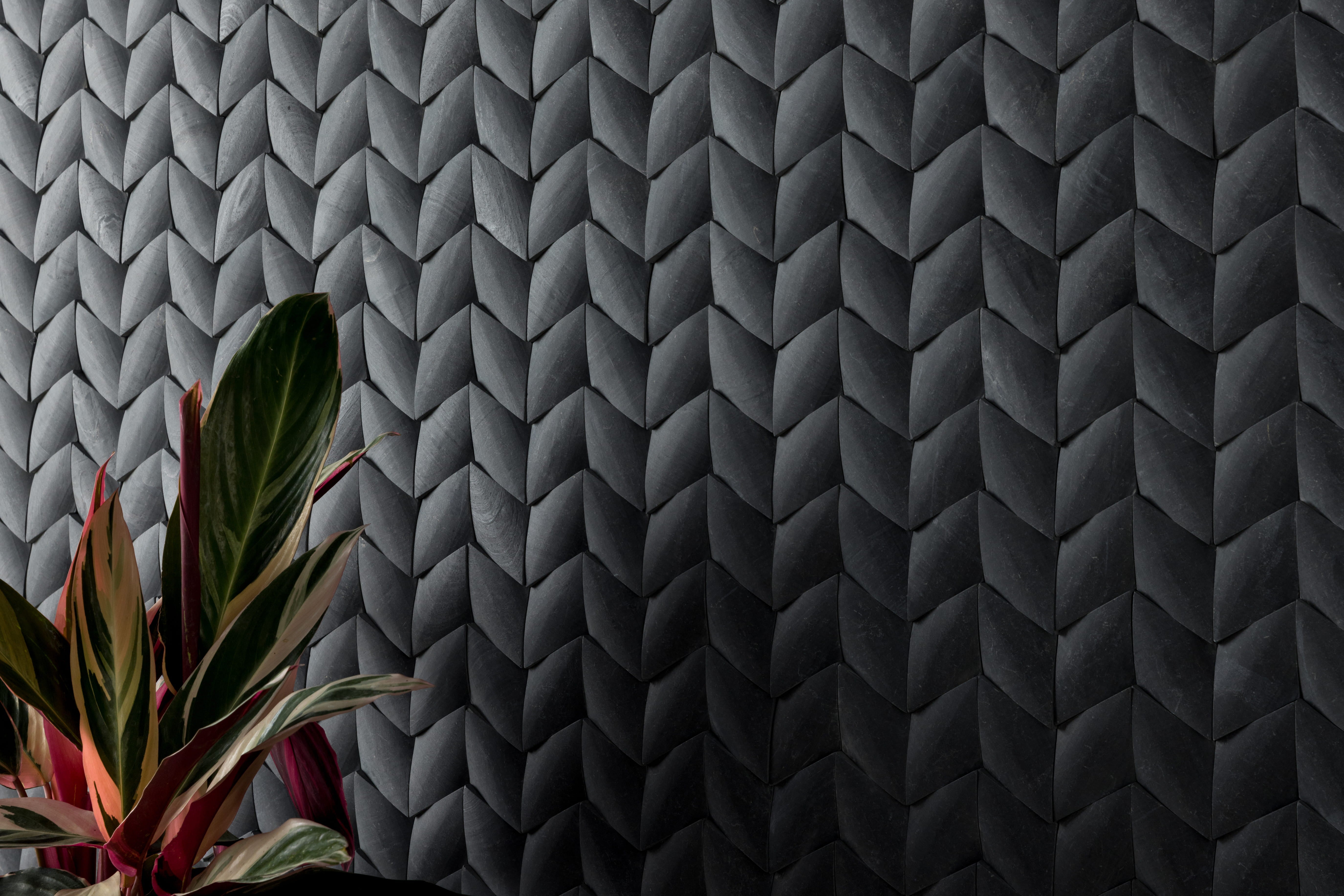 Paragon Chevron Sutra Black Honed