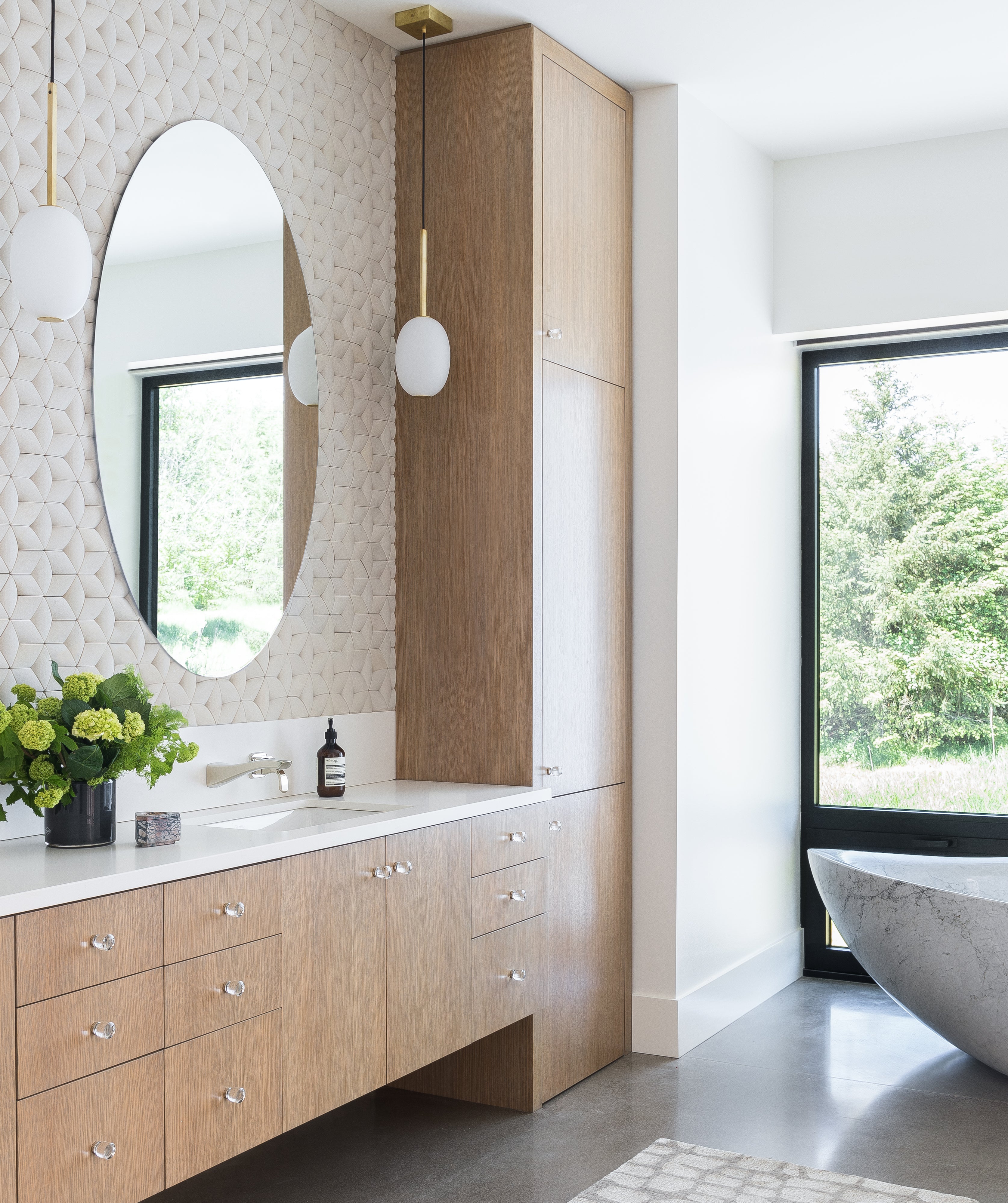 Paragon Hex Crystal White Honed