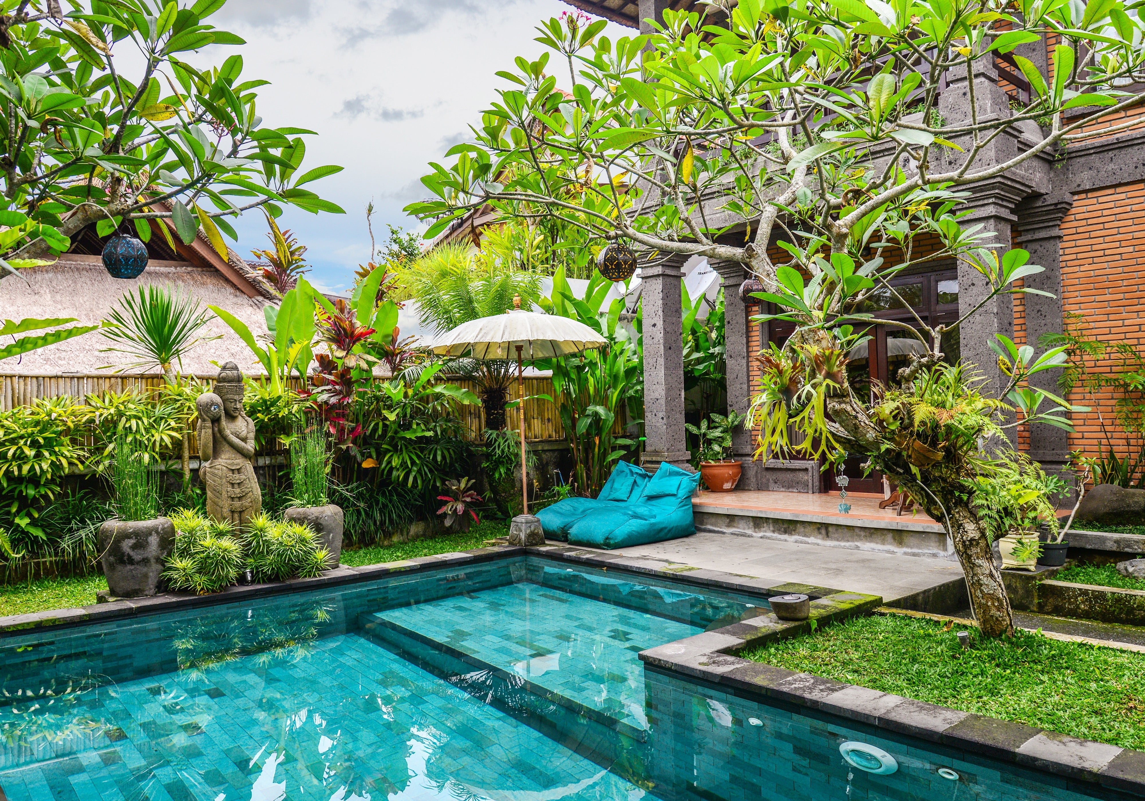 4"x8" Sukabumi Select